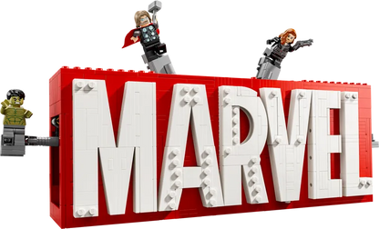 LEGO Marvel Logo und Figuren 76313 Superhelden