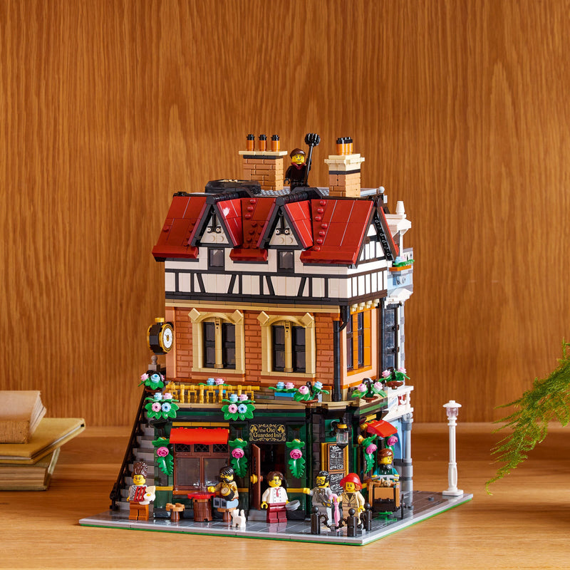 LEGO Hoekpand in tudorstijl 10350 Icons