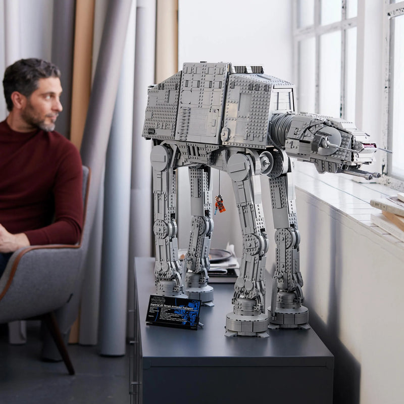 LEGO AT-AT 75313 Star Wars (25,00 € pro Woche + 50,00 € Kaution)