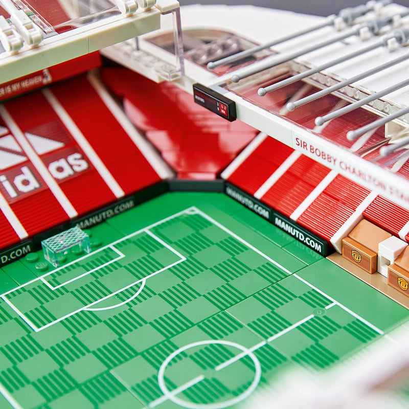 LEGO Manchester United Voetbal stadion 10272 Creator Expert