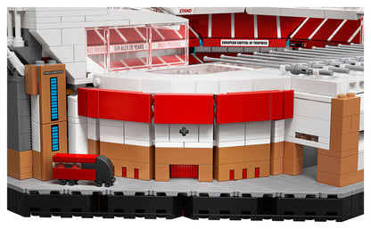 LEGO Manchester United Football Stadium 10272 Creator Expert