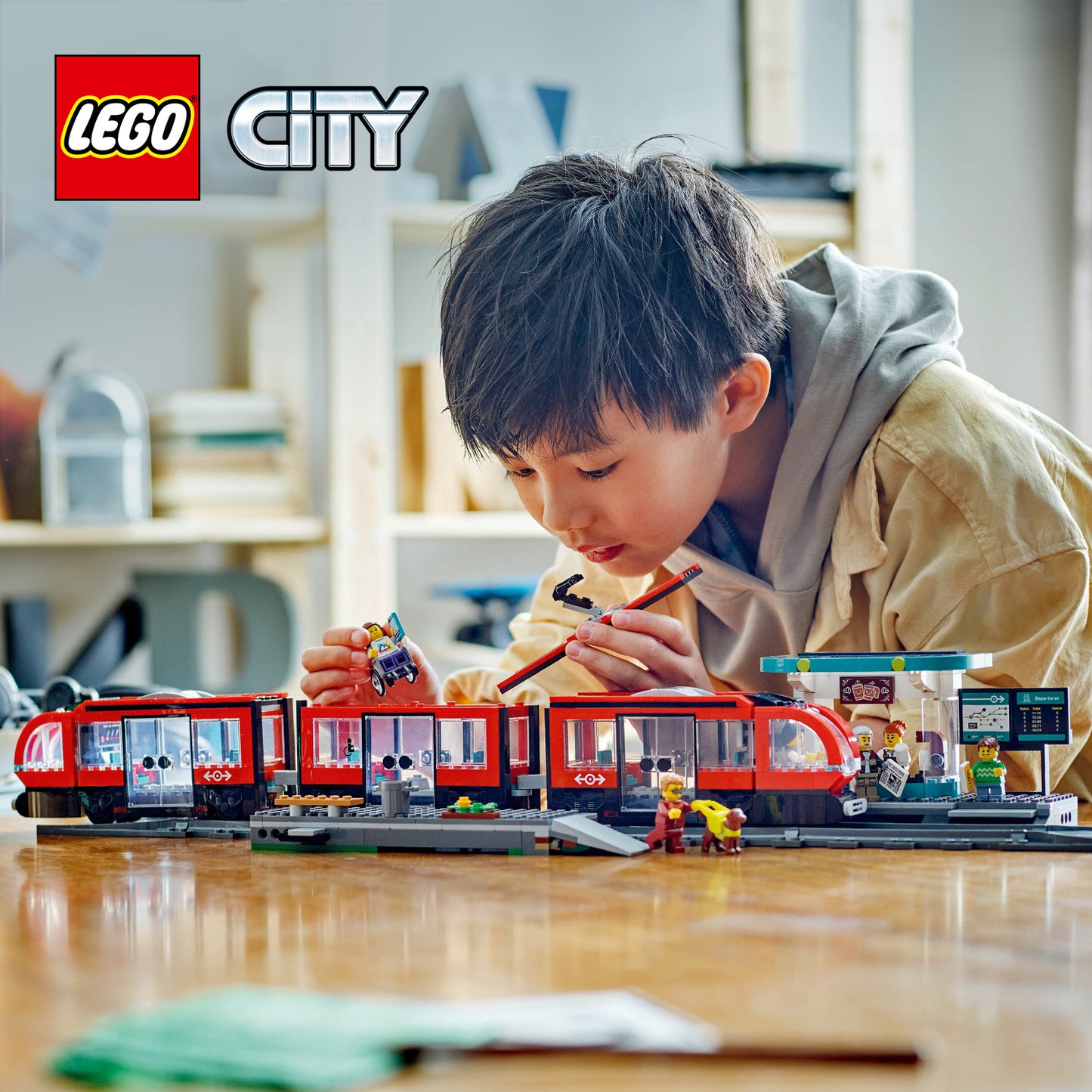 LEGO Innenstadt-Straßenbahn und Bahnhof 60423 City