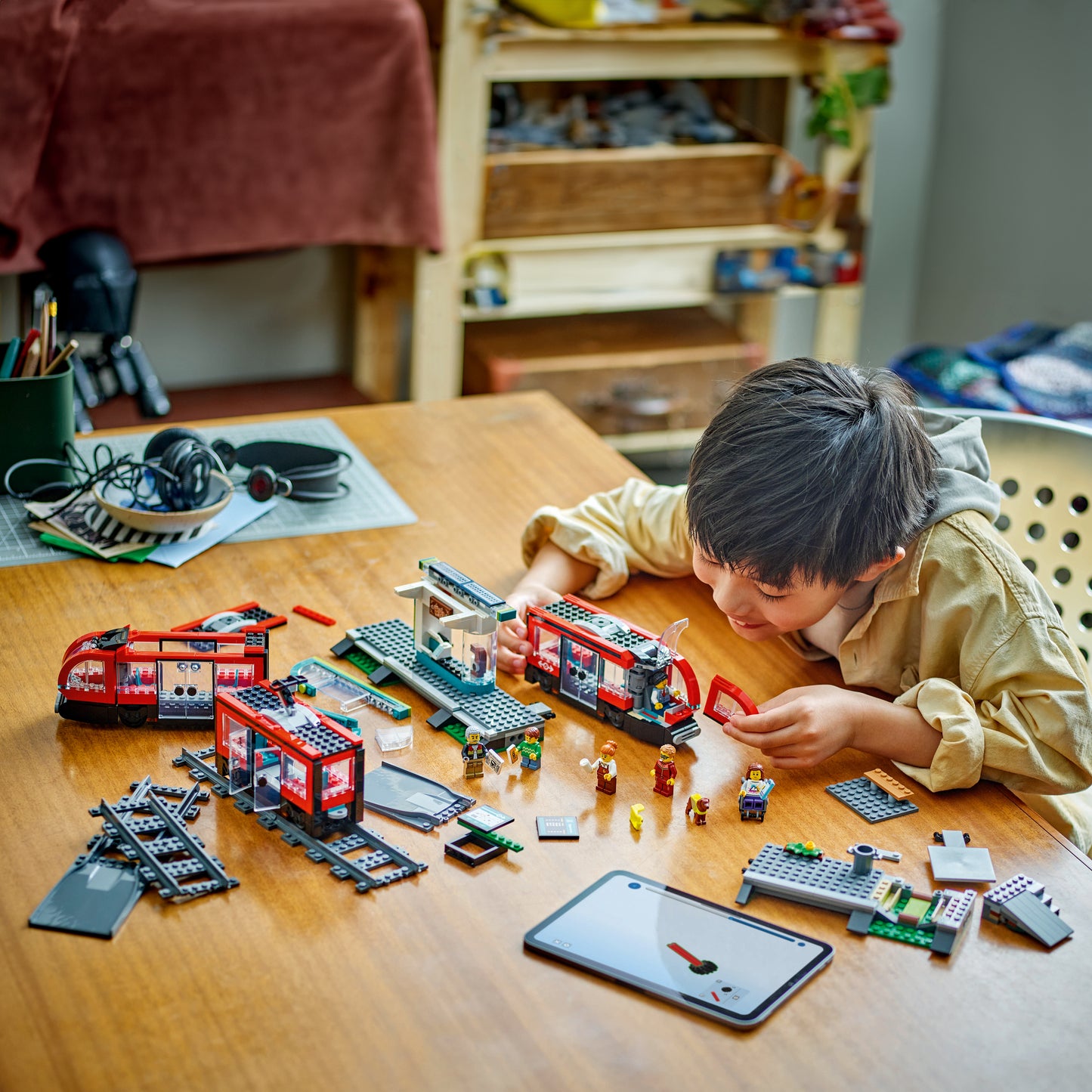 LEGO Innenstadt-Straßenbahn und Bahnhof 60423 City