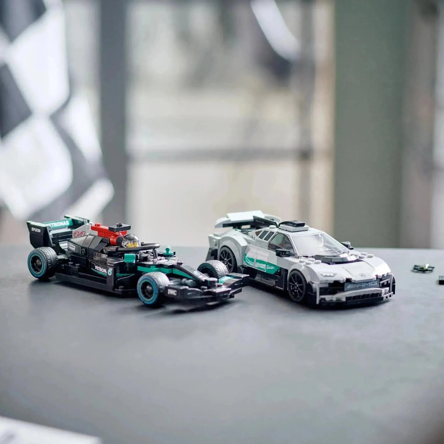 LEGO Mercedes-AMG Formula 1 W12 E Performance &amp; Mercedes-AMG Project One 76909 