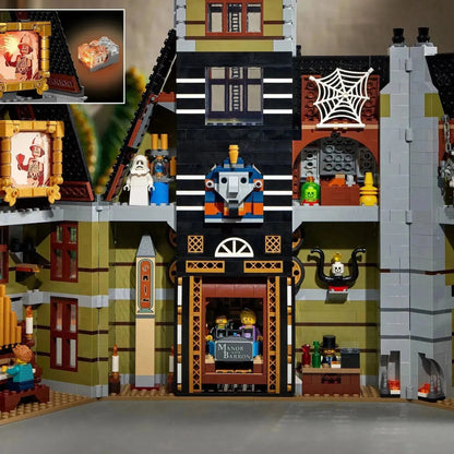 LEGO Haunted House 10273 Creator Expert