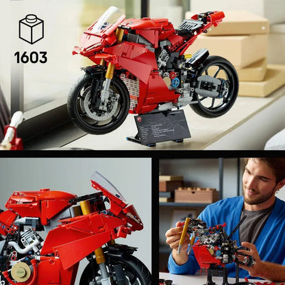 LEGO Ducati Motorcycle 42202 Technic (Pre-Order: January 2025)