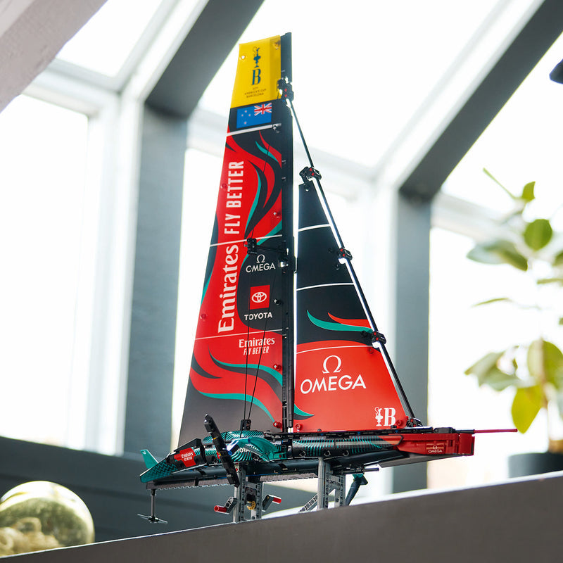 LEGO Emirates Team New Zealand AC75 Yacht 42174 Technik