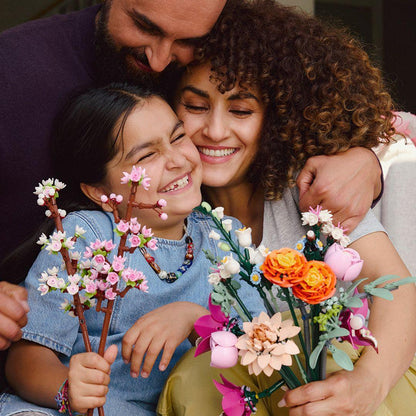 LEGO Pink Bouquet 10342 Botanical (Delivery: January 2025)