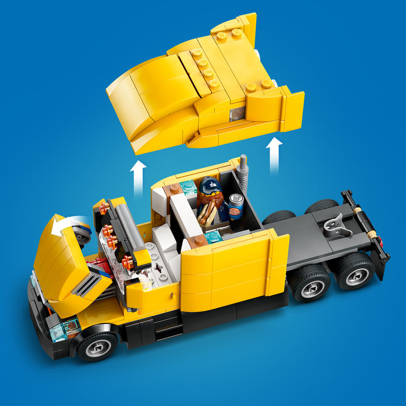 LEGO Yellow LEGO truck 60440 City