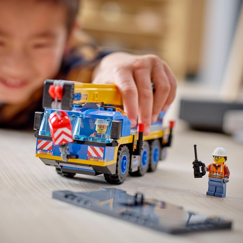 LEGO Mobiele kraan 60324 City LEGO CITY GEWELDIGE VOERTUIGEN @ 2TTOYS LEGO €. 44.99