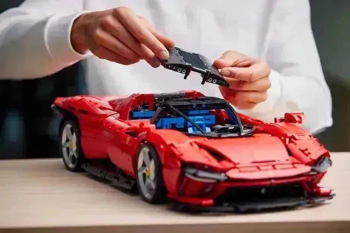 LEGO 42143 Ferrari Daytona SP3 (€. 20,00 per week + €. 50,00 borg) LEGO TECHNIC @ 2TTOYS | Official LEGO shop😊🥰 LEGO €. 20.00