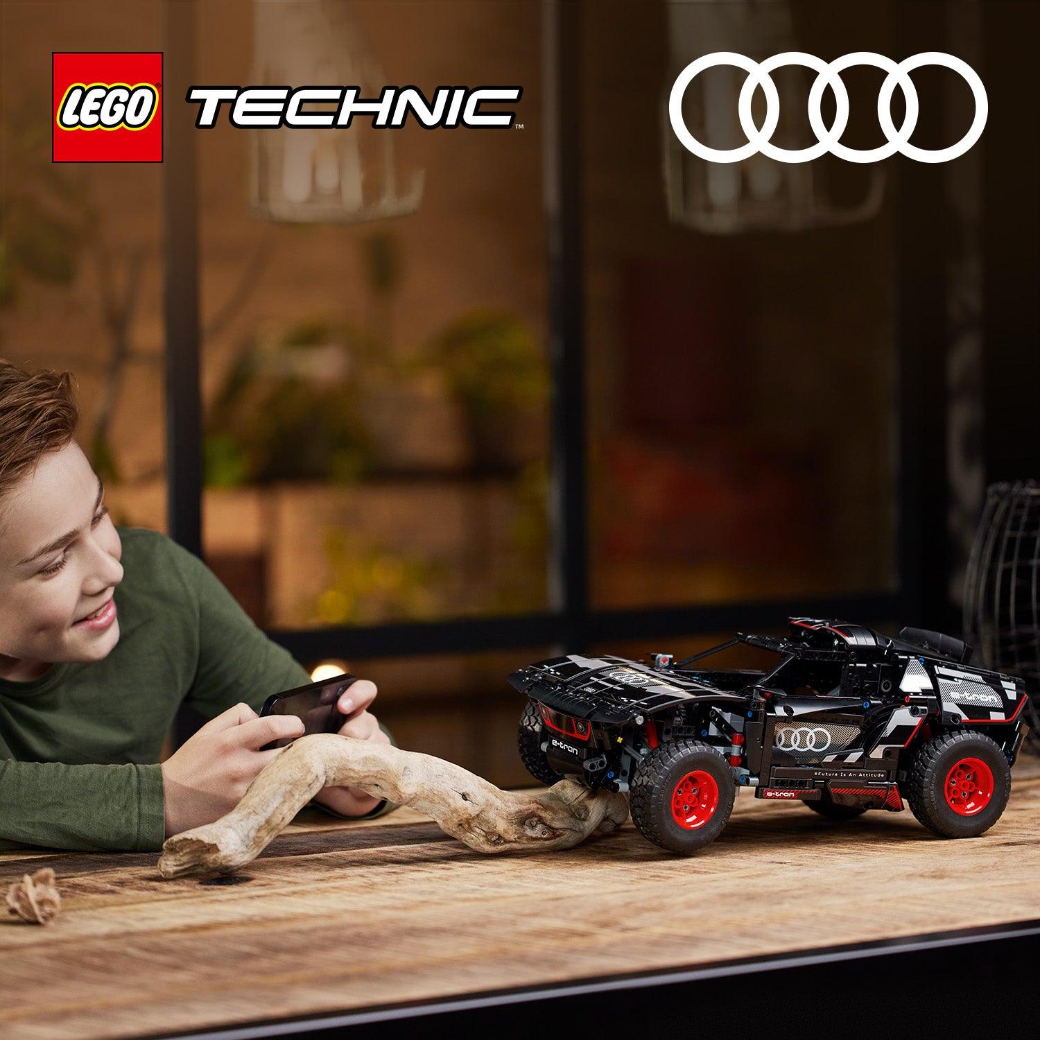 LEGO Audi RS Q e-tron 42160 Technic LEGO TECHNIC @ 2TTOYS LEGO €. 144.49