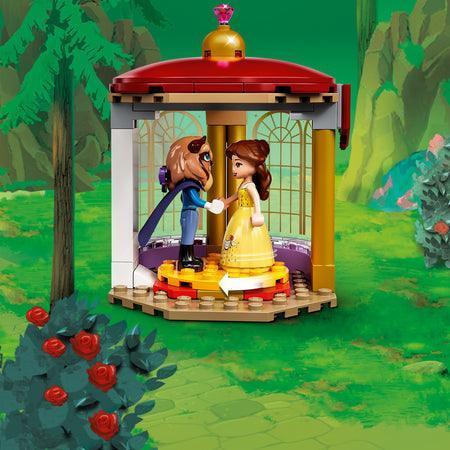 LEGO Belle and the Beast's Castle 43196 Disney LEGO DISNEY SPROOKJES @ 2TTOYS LEGO €. 99.49