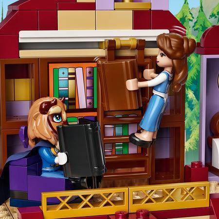 LEGO Belle and the Beast's Castle 43196 Disney LEGO DISNEY SPROOKJES @ 2TTOYS LEGO €. 99.49