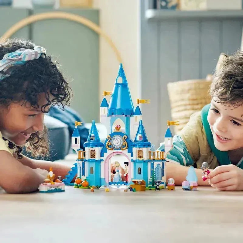 LEGO Cinderella and Prince Charming's Castle 43206 Disney LEGO DISNEY SPROOKJES @ 2TTOYS | Official LEGO shop😊🥰 LEGO €. 84.99