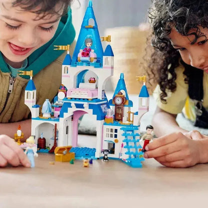 LEGO Cinderella and Prince Charming's Castle 43206 Disney LEGO DISNEY SPROOKJES @ 2TTOYS | Official LEGO shop😊🥰 LEGO €. 84.99