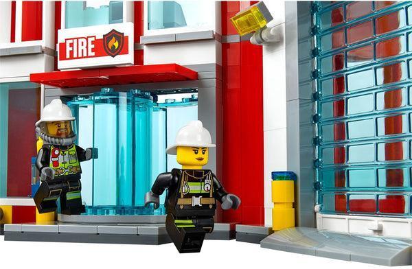 LEGO Fire Station 60110 City LEGO CITY @ 2TTOYS LEGO €. 99.99