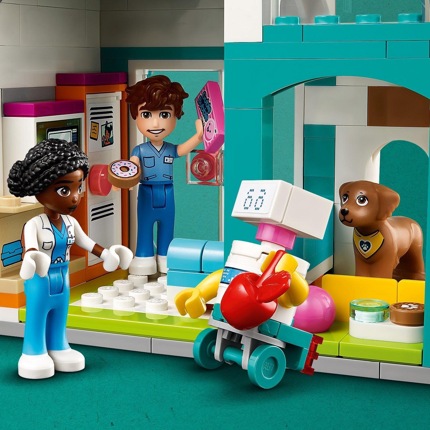 LEGO Heartlake City Hospital 42621 Friends LEGO FRIENDS @ 2TTOYS LEGO €. 99.99