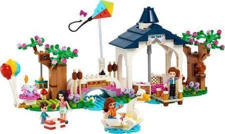 LEGO Heartlake City Park 41447 Friends LEGO FRIENDS @ 2TTOYS LEGO €. 39.99