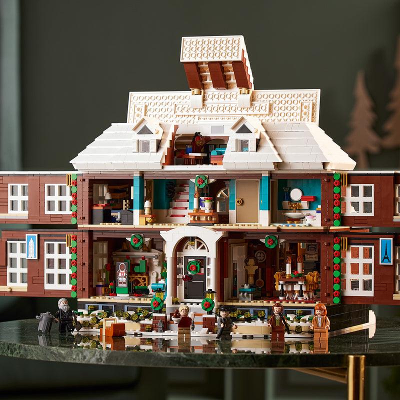 LEGO Ideas het huis van "Home Alone" 21330 Ideas LEGO IDEAS @ 2TTOYS | Official LEGO shop😊🥰 LEGO €. 309.99