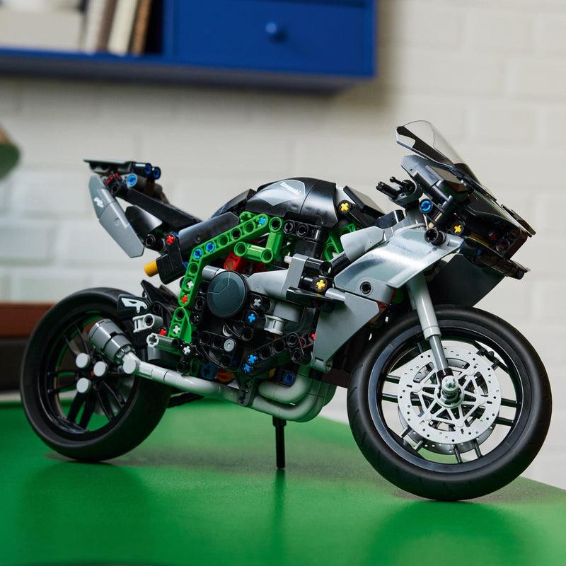 LEGO Kawasaki Ninja H2R motor 42170 Technic LEGO Spiderman @ 2TTOYS | Official LEGO shop😊🥰 LEGO €. 67.99