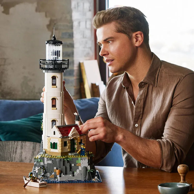 LEGO Motorized Lighthouse 21335 Ideas LEGO IDEAS @ 2TTOYS | Official LEGO shop😊🥰 LEGO €. 289.98