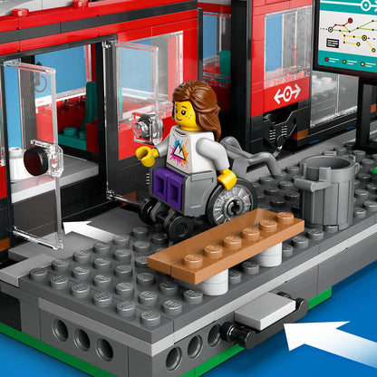 LEGO Stadstram en station 60423 City LEGO CITY @ 2TTOYS | Official LEGO shop😊🥰 LEGO €. 76.49