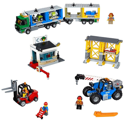 LEGO Voertuigen Transport terminal met vrachtwagen en heftruck 60169 City LEGO CITY GEWELDIGE VOERTUIGEN @ 2TTOYS LEGO €. 89.98