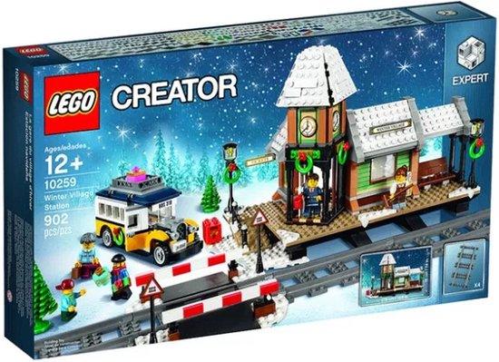 LEGO Winterdorp station voor Kerst 10259 Creator Expert LEGO CREATOR EXPERT @ 2TTOYS | Official LEGO shop😊🥰 LEGO €. 249.99