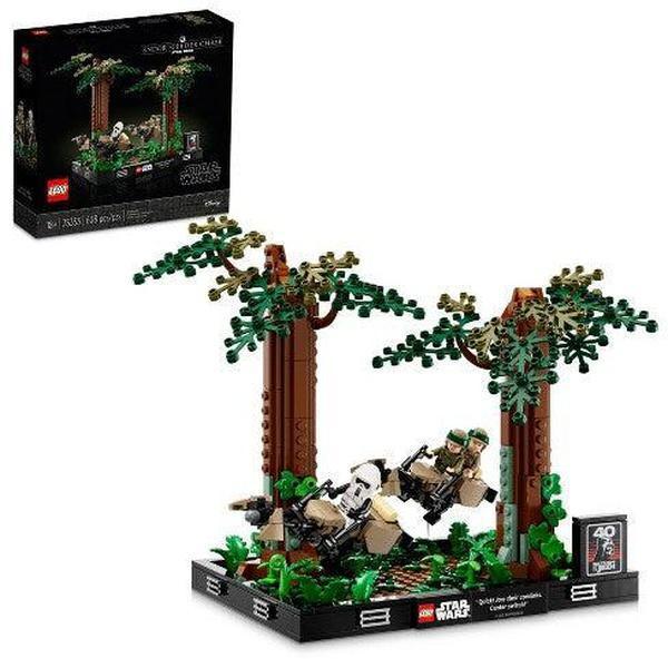 LEGO 75353 The Endor Speeder Bike Chase Diorama LEOG STARWARS @ 2TTOYS LEGO €. 79.99