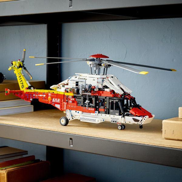 LEGO Airbus H175 Reddings Helicopter 42145 Technic LEGO TECHNIC @ 2TTOYS | Official LEGO shop😊🥰 LEGO €. 199.99