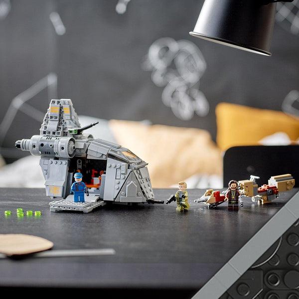 LEGO Ambush on Ferrix 75338 StarWars LEGO STARWARS @ 2TTOYS LEGO €. 84.99