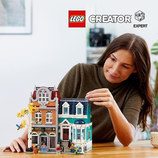 LEGO Bookshop 10270 Creator Expert LEGO CREATOR EXPERT MODULAIR @ 2TTOYS LEGO €. 214.99