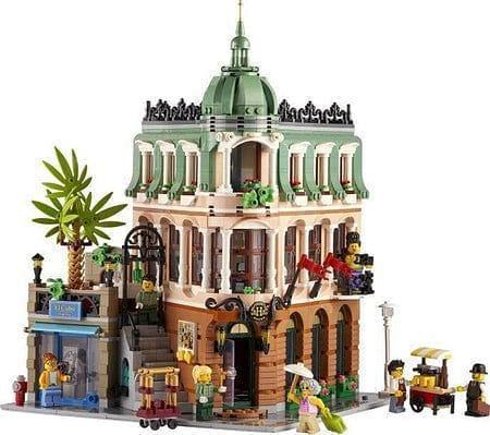 LEGO Boutique Hotel 10297 Creator Expert LEGO ICONS @ 2TTOYS LEGO €. 224.99