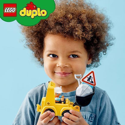 LEGO Bulldozer voor op de bouwplaats 10930 DUPLO LEGO DUPLO @ 2TTOYS LEGO €. 9.99