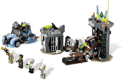 LEGO De Gekke Wetenschapper & Zijn Monster 9466 Monster Fighters LEGO Monster Fighters @ 2TTOYS | Official LEGO shop😊🥰 LEGO €. 139.99