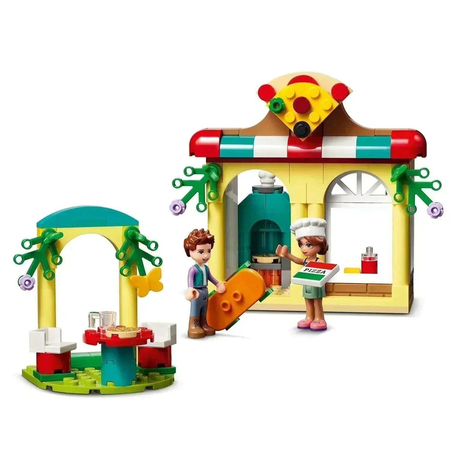 LEGO Eat at the Heartlake City Pizzeria 41705 Friends LEGO FRIENDS @ 2TTOYS LEGO €. 14.99