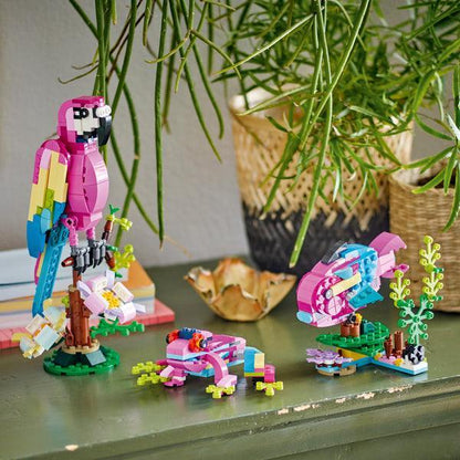 LEGO Exotische roze papegaai 31144 Creator LEGO CREATOR @ 2TTOYS LEGO €. 24.99