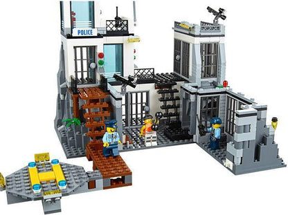 LEGO Gevangenis Eiland 60130 City LEGO CITY @ 2TTOYS LEGO €. 79.99