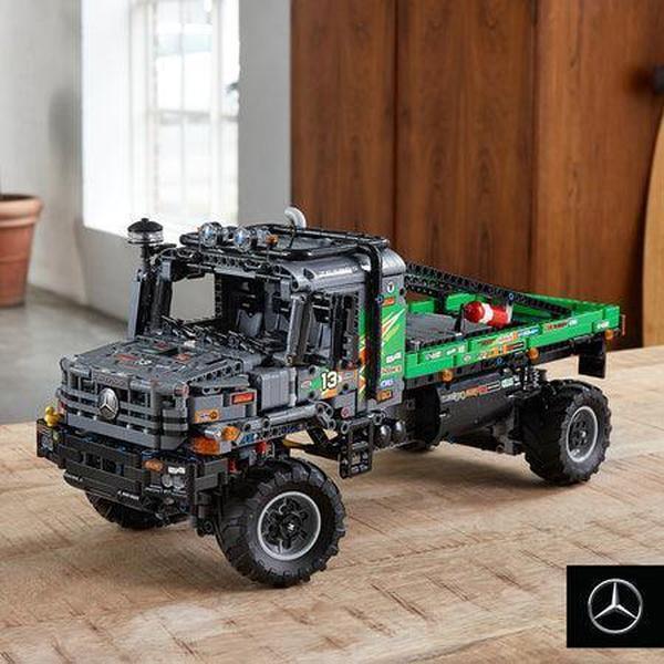 LEGO Green 4x4 Mercedes-Benz Zetros Trial Truck 4X4 42129 Technic LEGO TECHNIC @ 2TTOYS LEGO €. 329.99