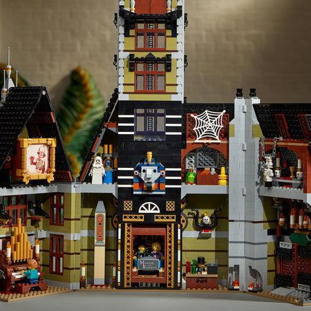 LEGO Haunted House 10273 Creator Expert LEGO CREATOR EXPERT @ 2TTOYS LEGO €. 269.99