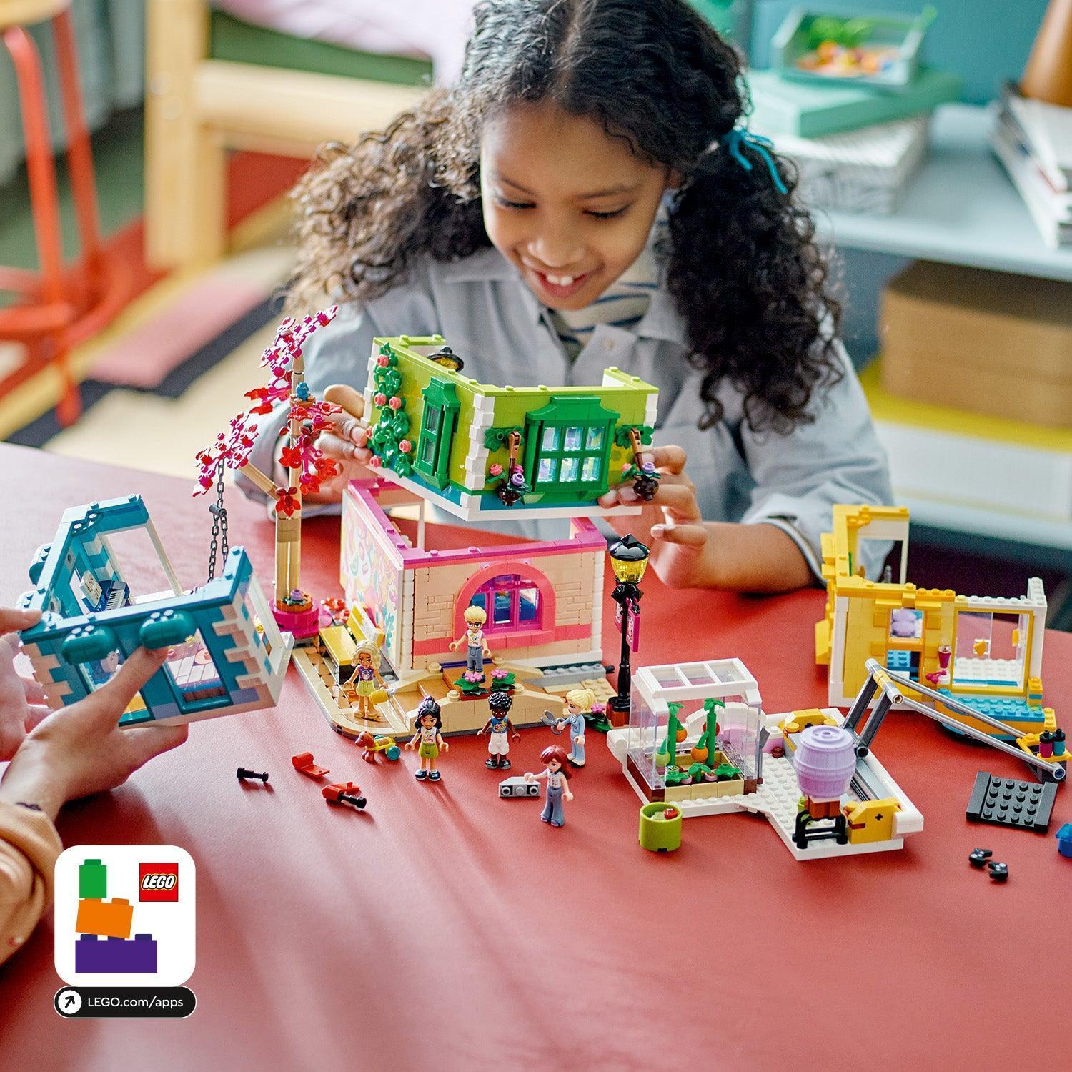 LEGO Heartlake City Community Centre 41748 Friends LEGO FRIENDS @ 2TTOYS | Official LEGO shop😊🥰 LEGO €. 127.48