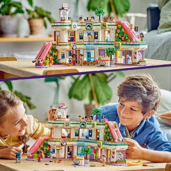 LEGO Heartlake City Shopping Mall 42604 friends LEGO FRIENDS @ 2TTOYS LEGO €. 119.99