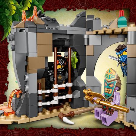 LEGO Het dorp van de beschermers 71747 Ninjago LEGO NINJAGO @ 2TTOYS LEGO €. 49.99