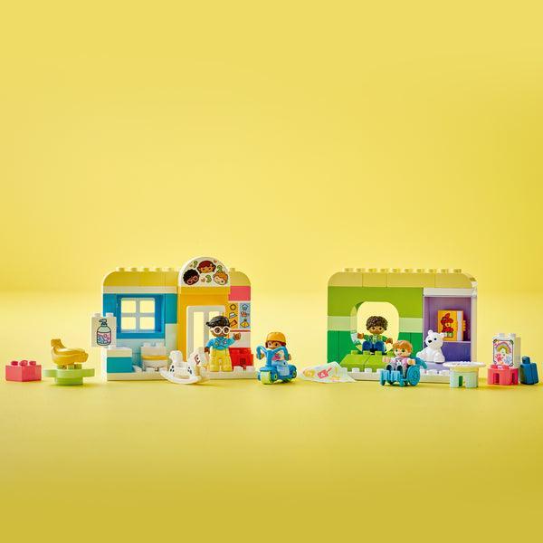 LEGO Het leven in het kinderdagverblijf 10992 DUPLO LEGO @ 2TTOYS LEGO €. 40.48