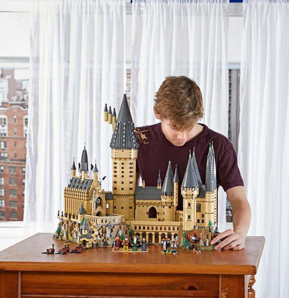 LEGO Hogwarts Castle 71043 Harry Potter LEGO HARRY POTTER @ 2TTOYS LEGO €. 469.99