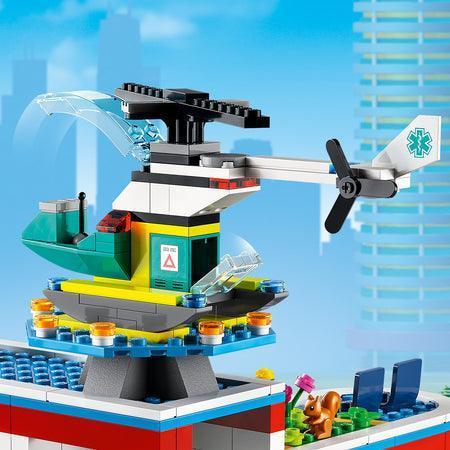 LEGO Hospital 60330 City LEGO CITY VILLE @ 2TTOYS LEGO €. 99.99