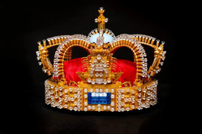 LEGO Ideas The Crown @ 2TTOYS | Official LEGO shop😊🥰 2TTOYS €. 88.88