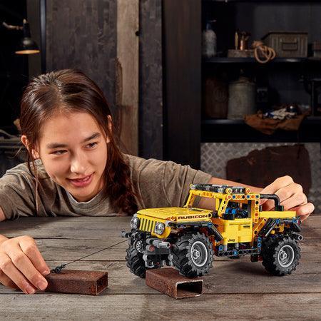 LEGO Jeep Wrangler All Terrain Vehicle 42122 Technic LEGO TECHNIC @ 2TTOYS | Official LEGO shop😊🥰 LEGO €. 44.98