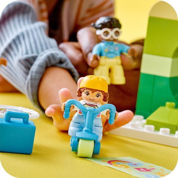 LEGO Life At The Day-Care Center 10992 DUPLO LEGO DUPLO @ 2TTOYS LEGO €. 47.99